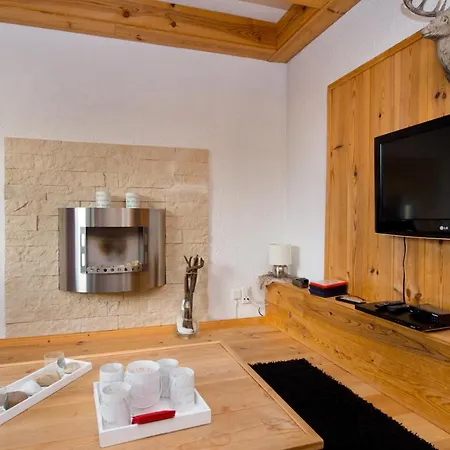 Apartment Alpina *